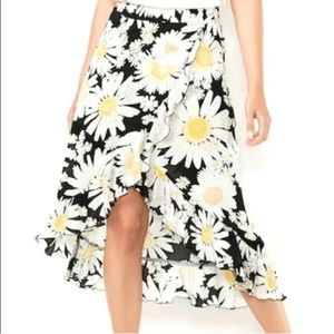 Lauren Conrad Daisy Print Skirt